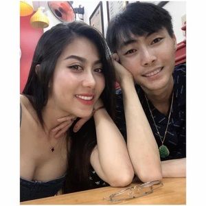 Meet your Posher, Hằng